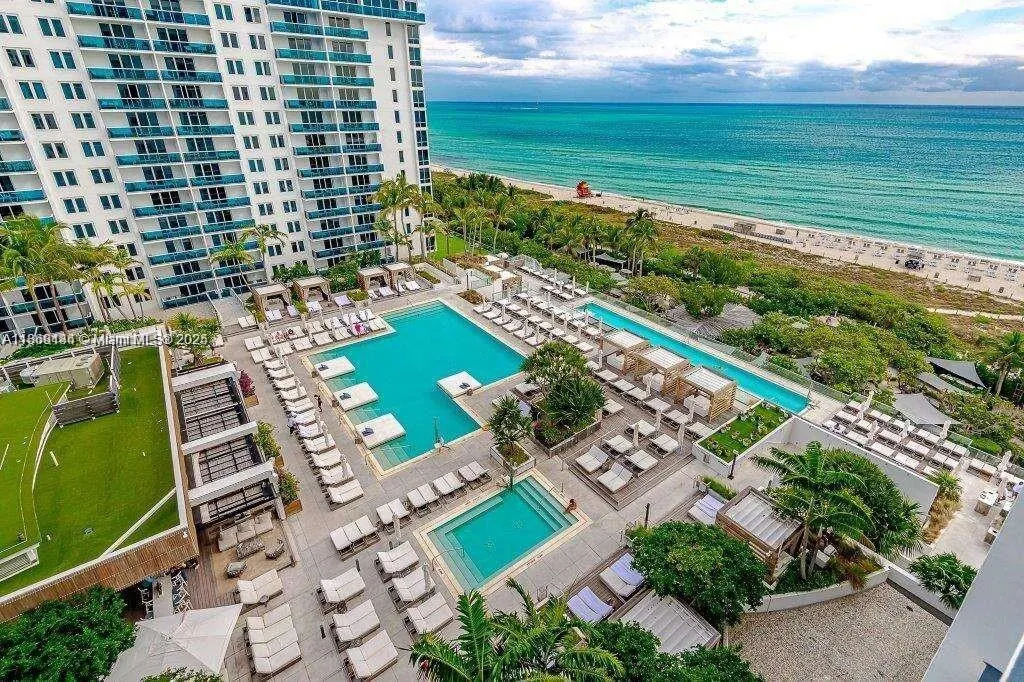 2301 Collins Ave, #PH5