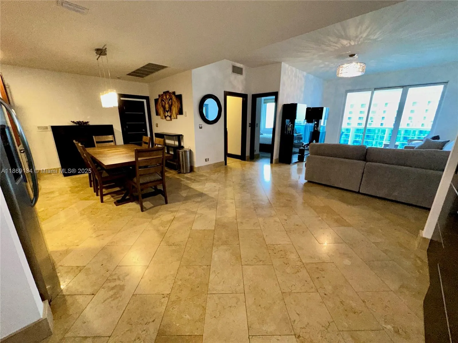 2301 Collins Ave, #PH5