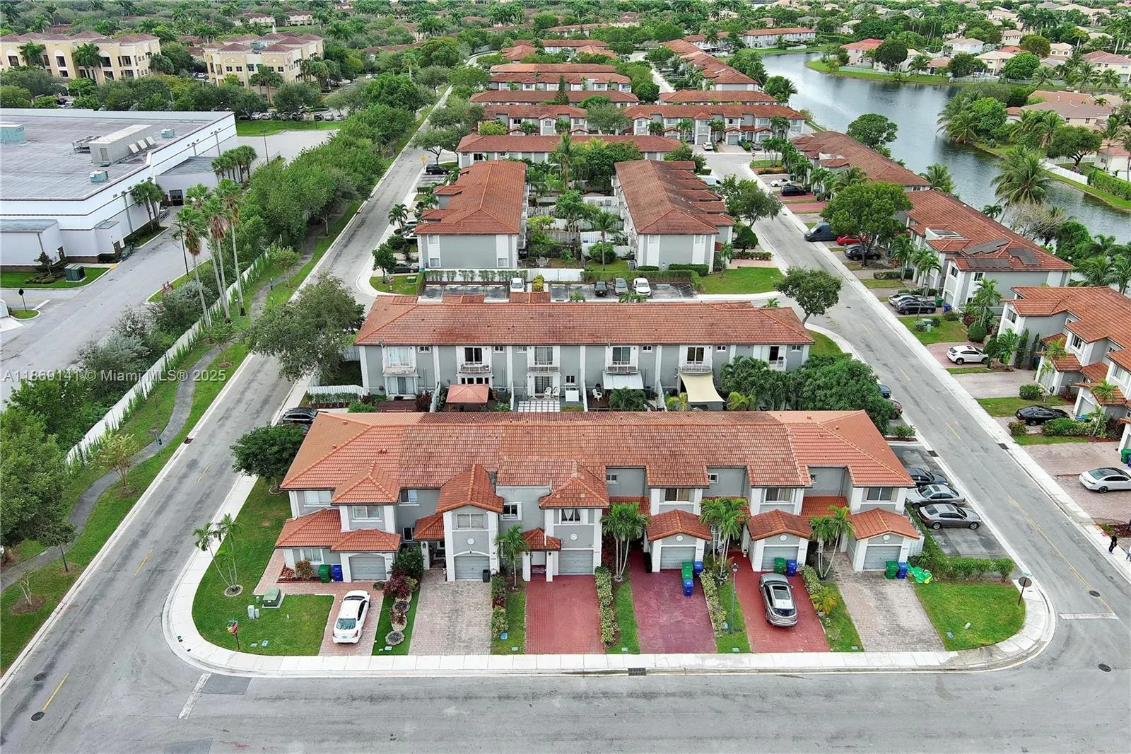 2872 SW 127th Way