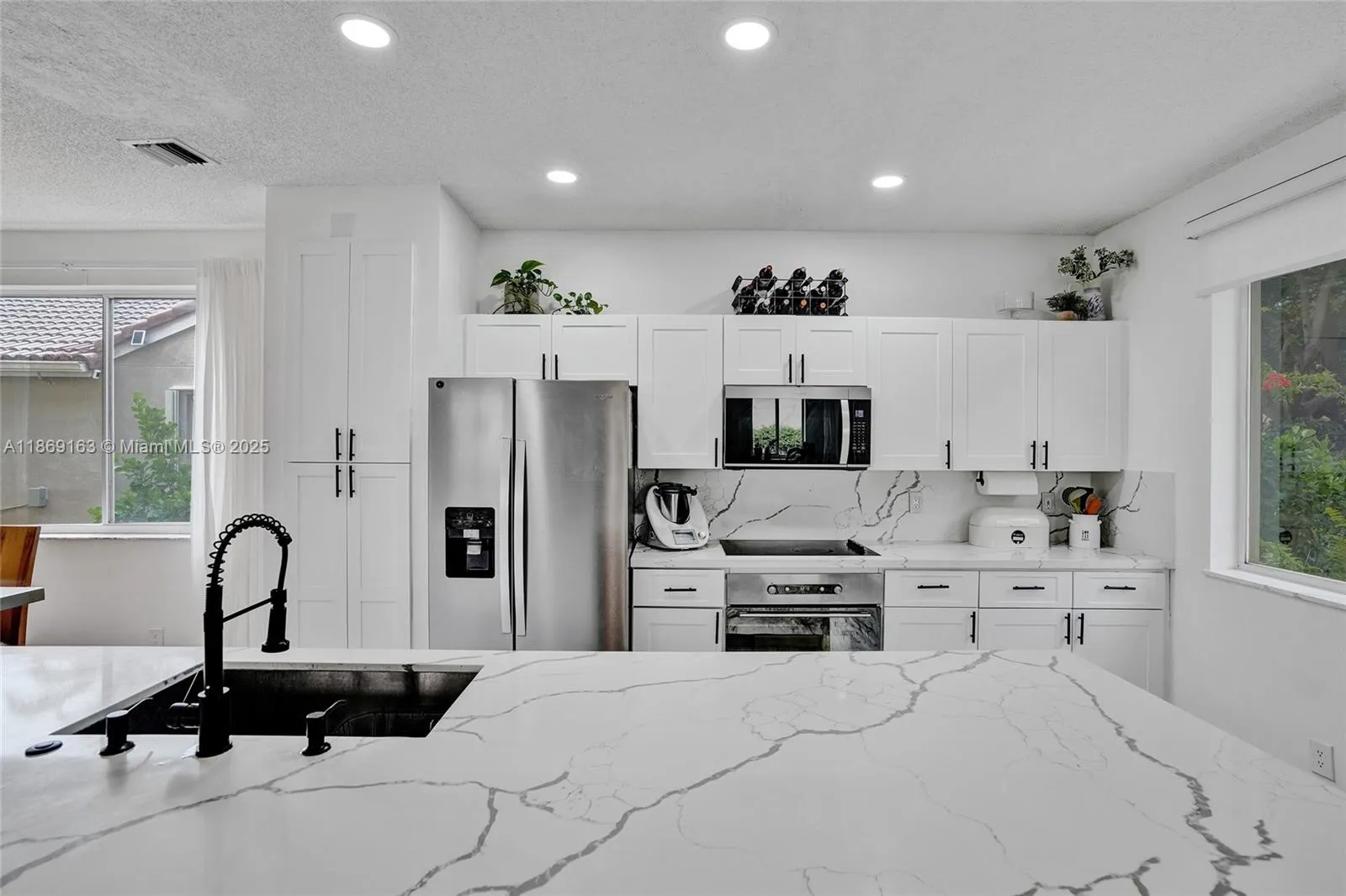 1381 Sago Ln