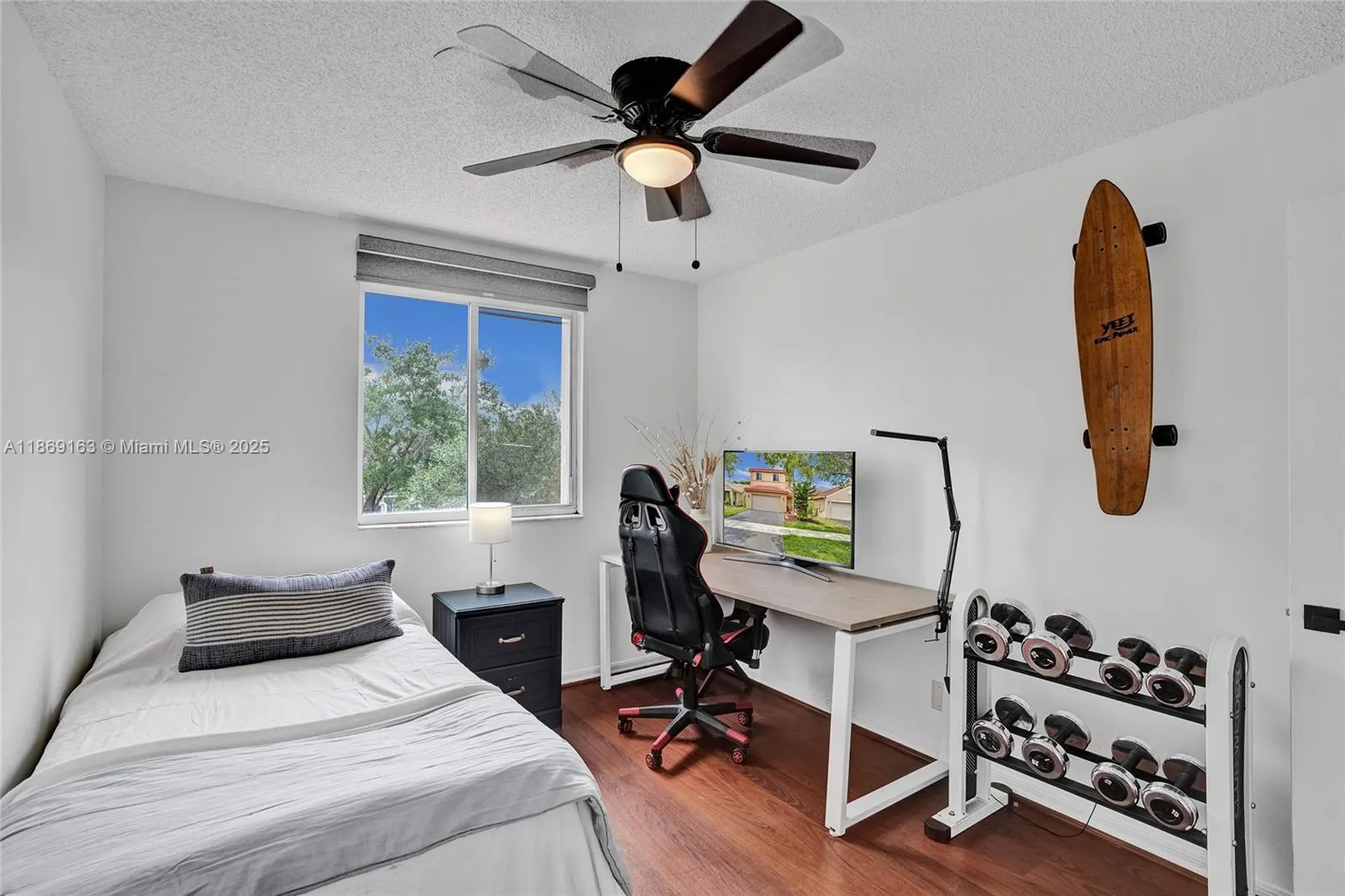 1381 Sago Ln