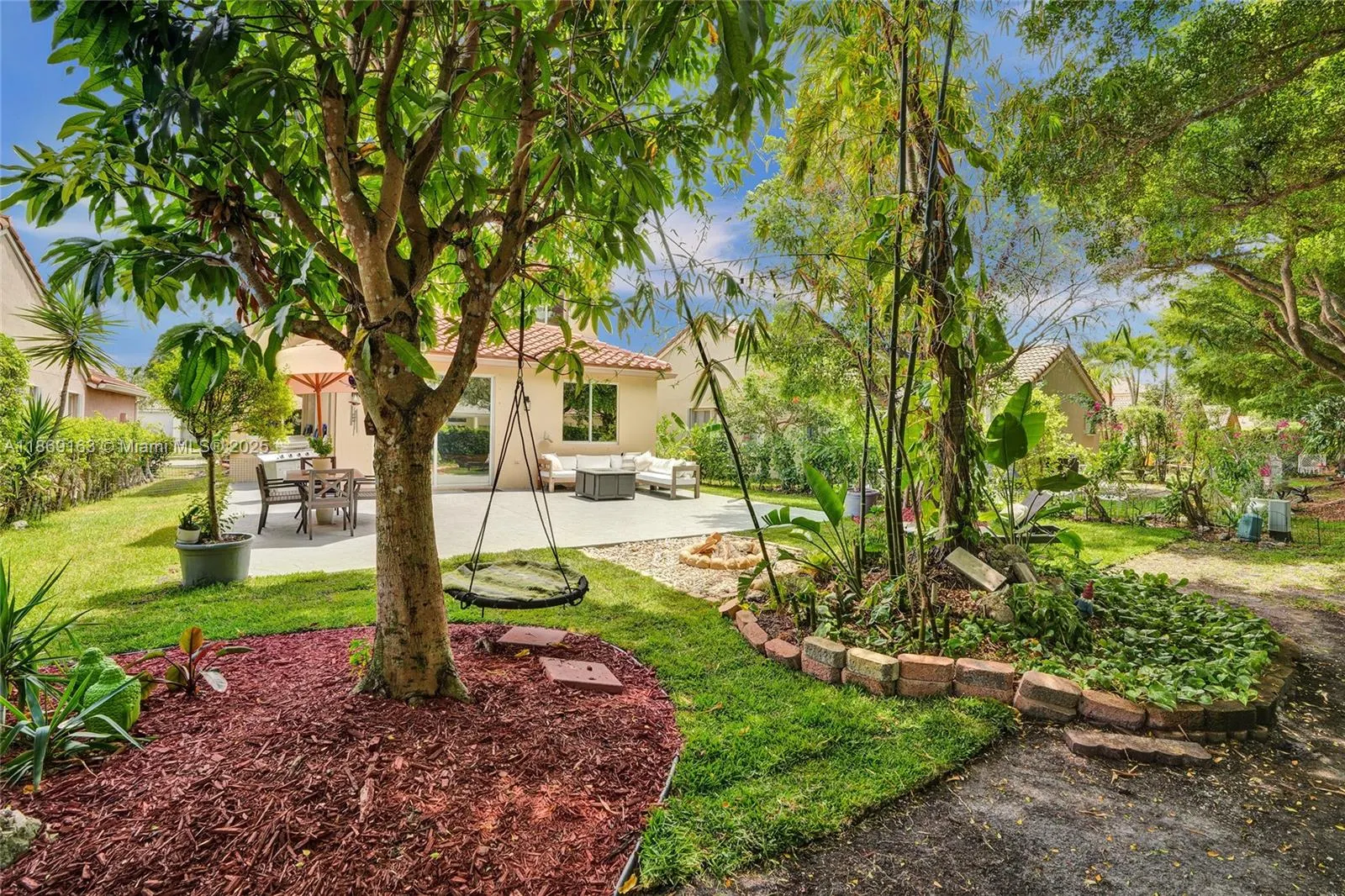 1381 Sago Ln