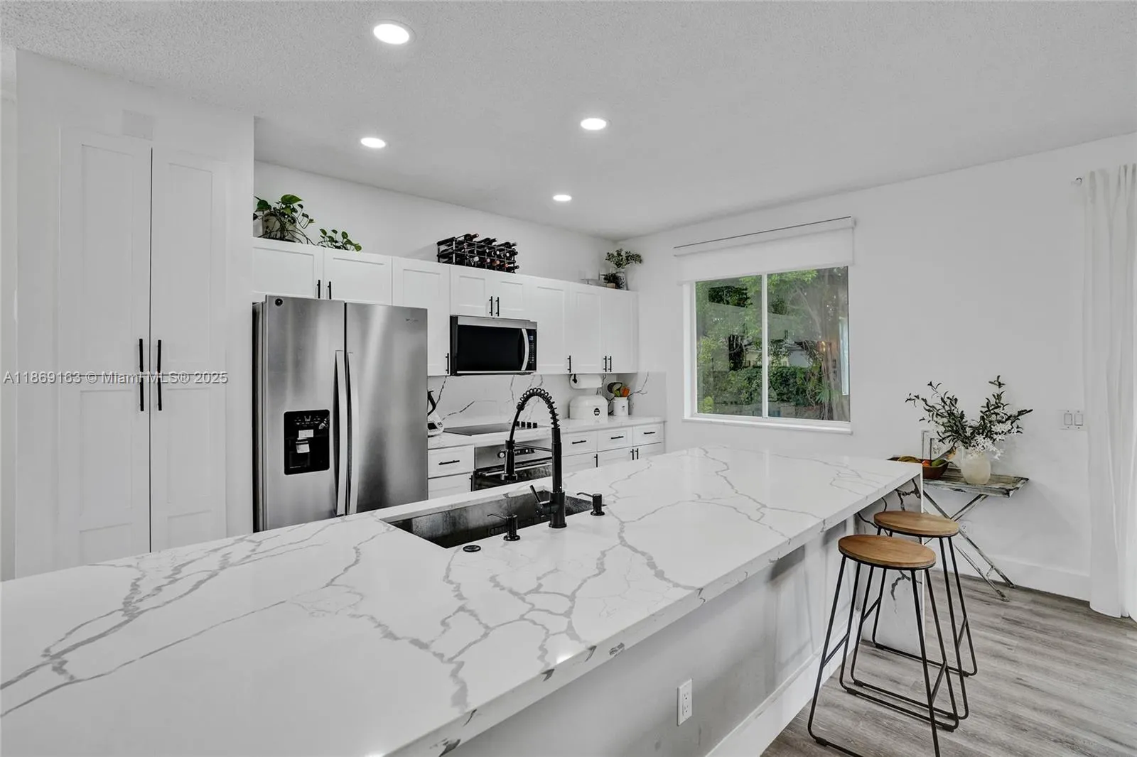 1381 Sago Ln