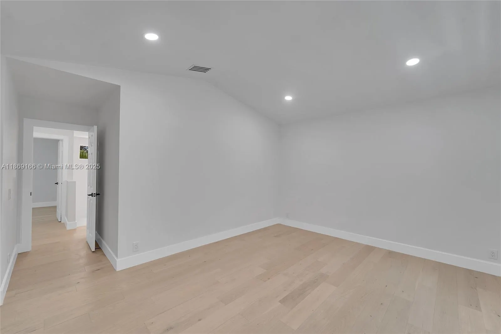 704 Stanton Dr