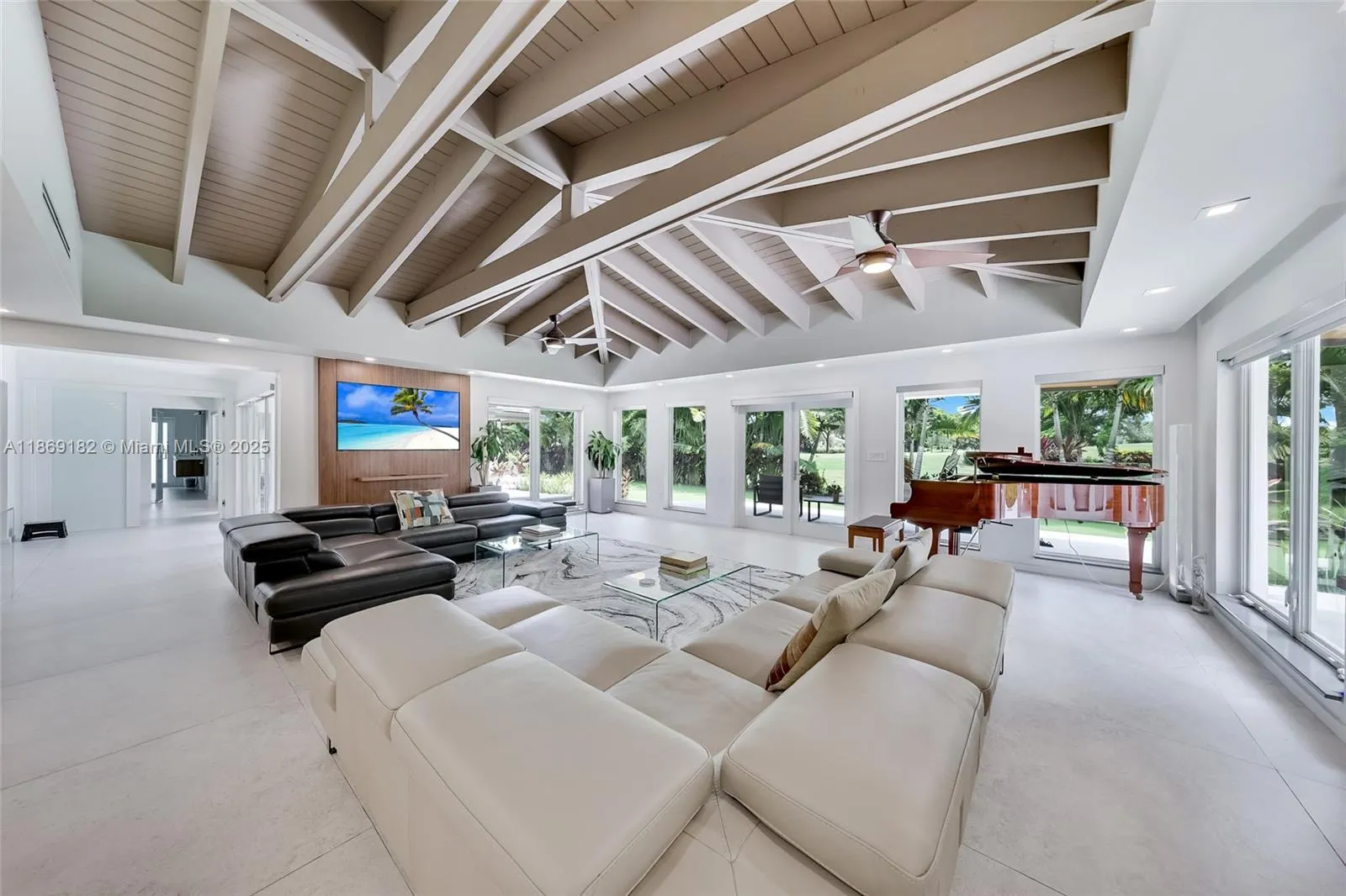 4144 Pinta Ct