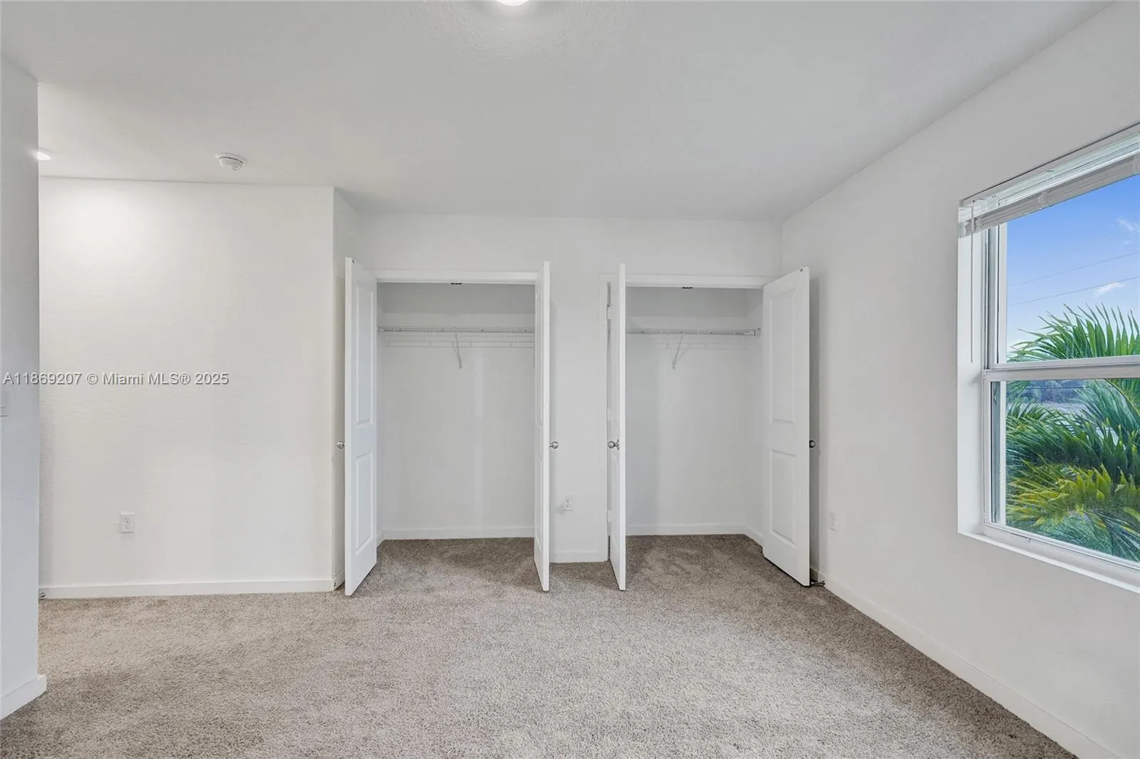 376 NW 8th Ct
