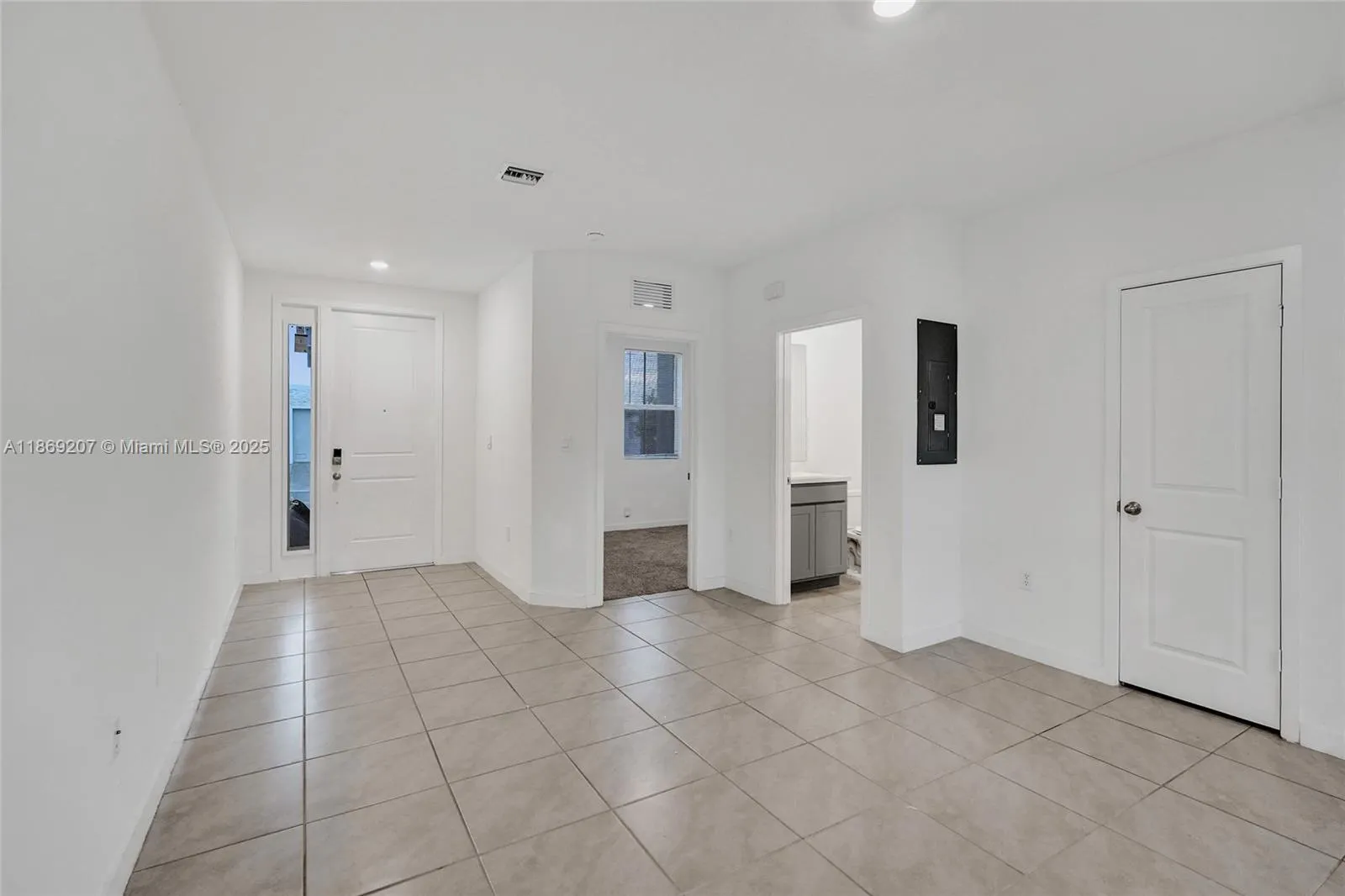 376 NW 8th Ct
