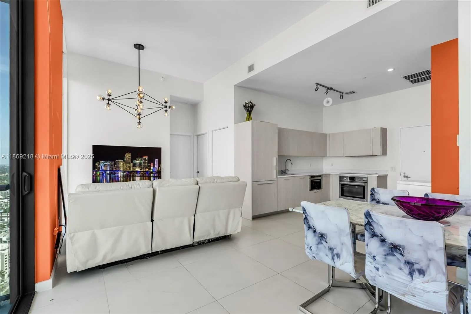 501 NE 31st St, #4009