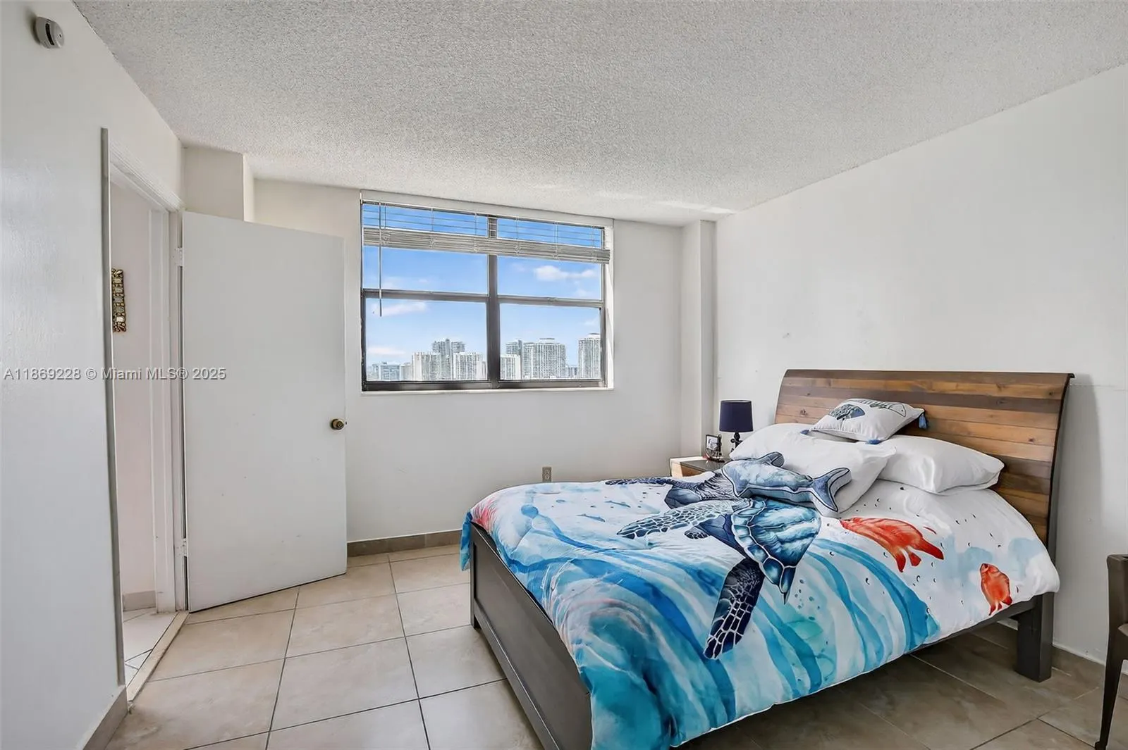 210 174th St, #1703