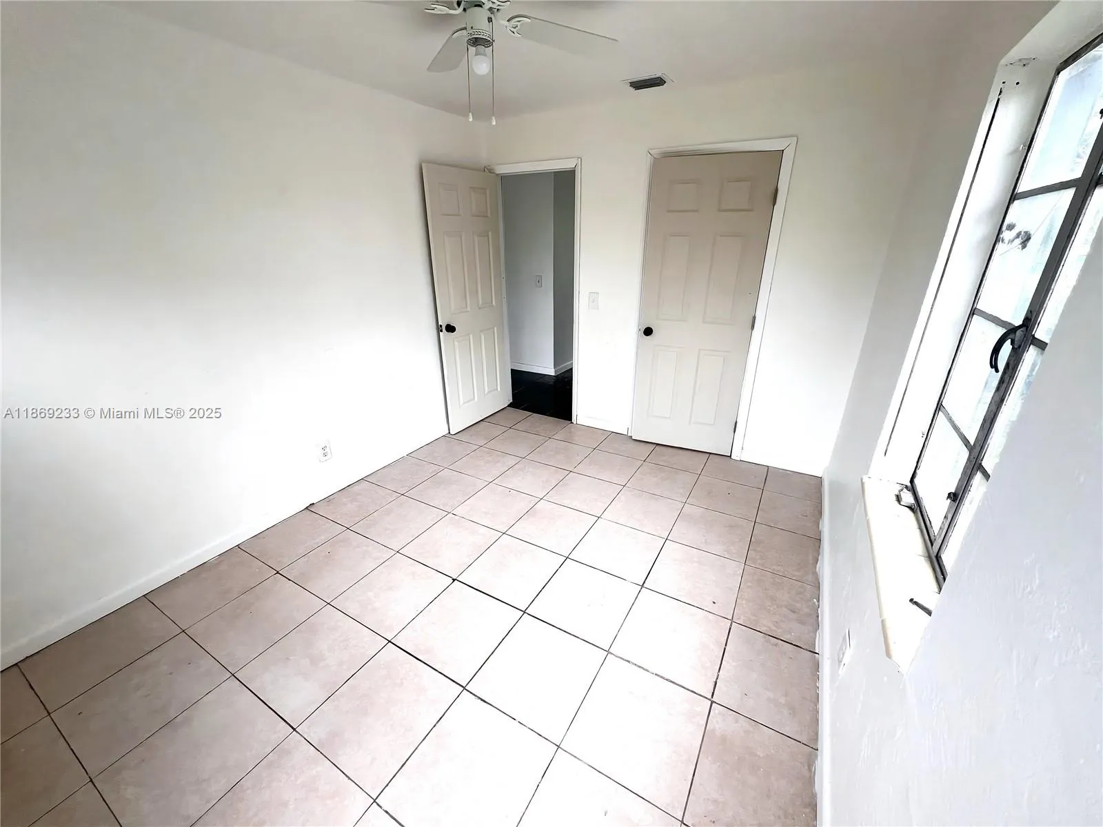 1124 NW 112th Ter, #B