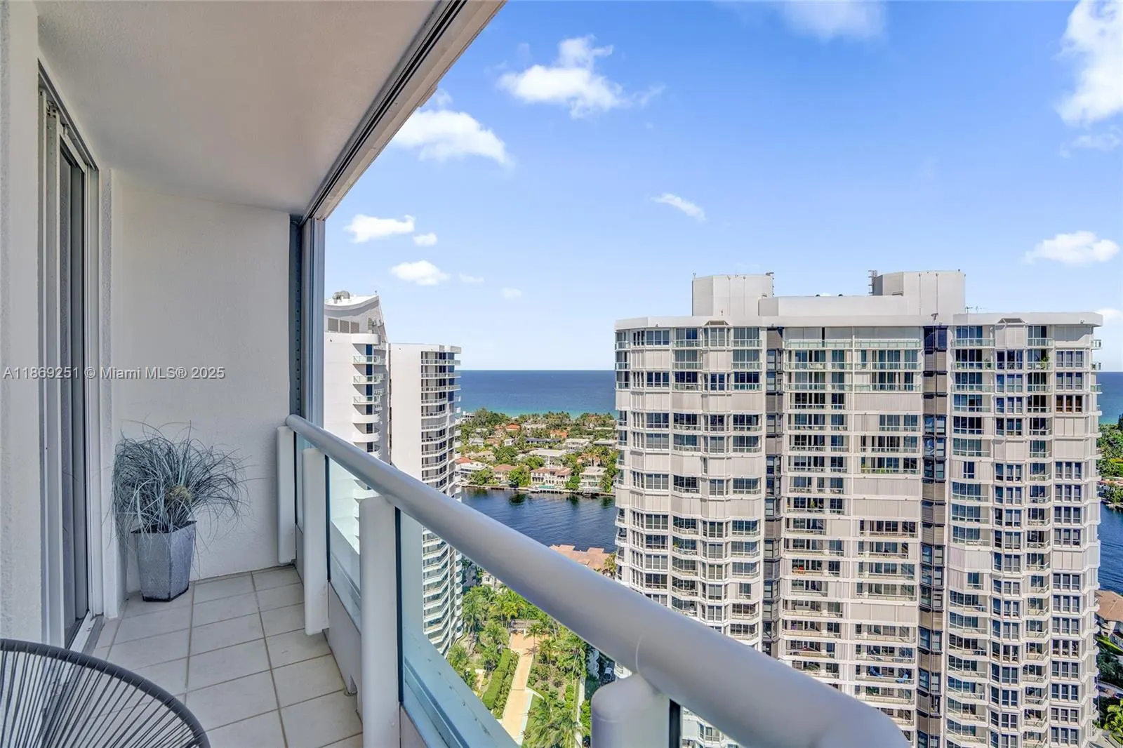 21205 Yacht Club Dr, #3103