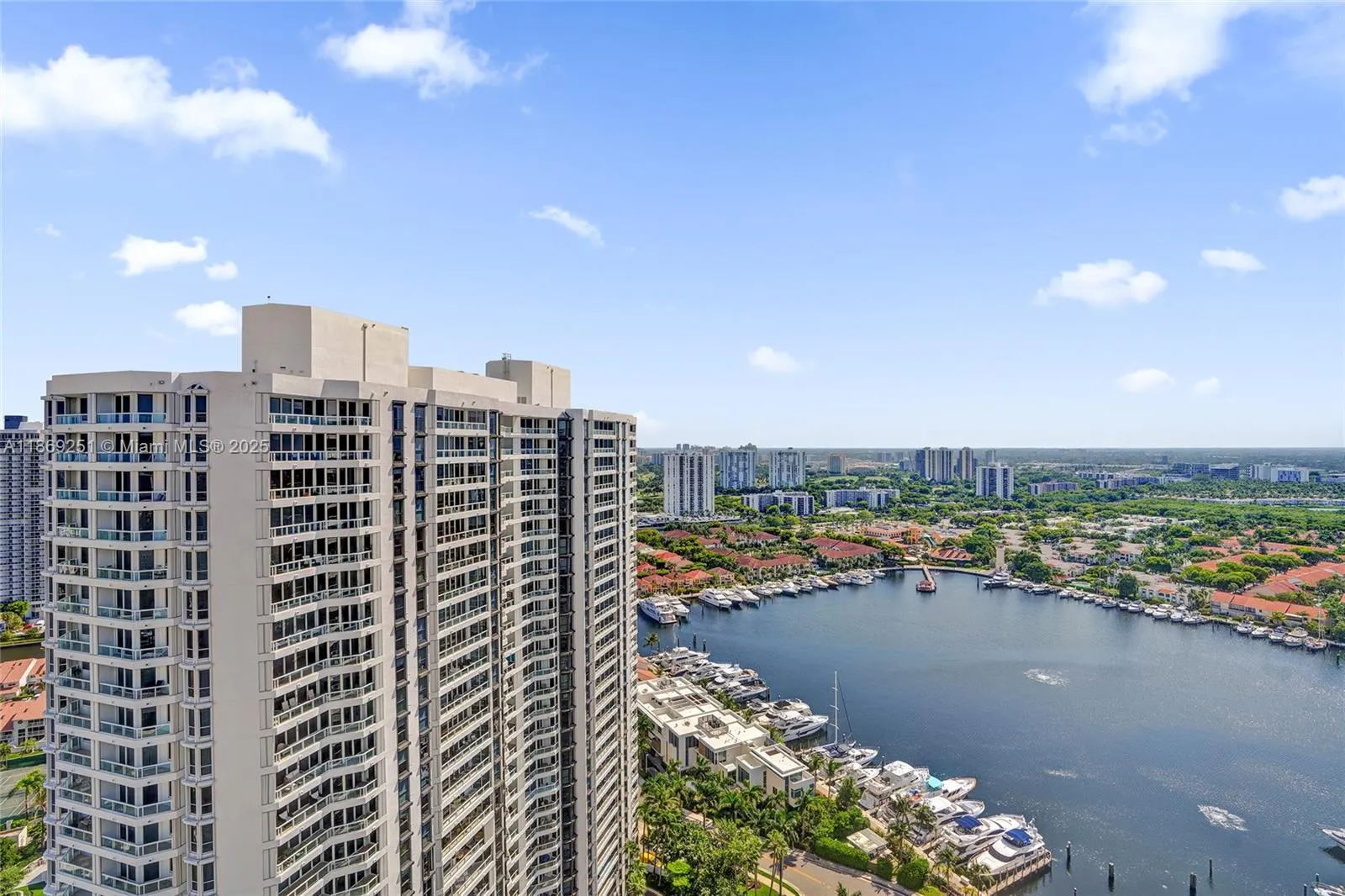 21205 Yacht Club Dr, #3103