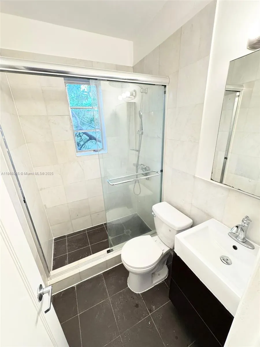1611 Euclid Ave, #9