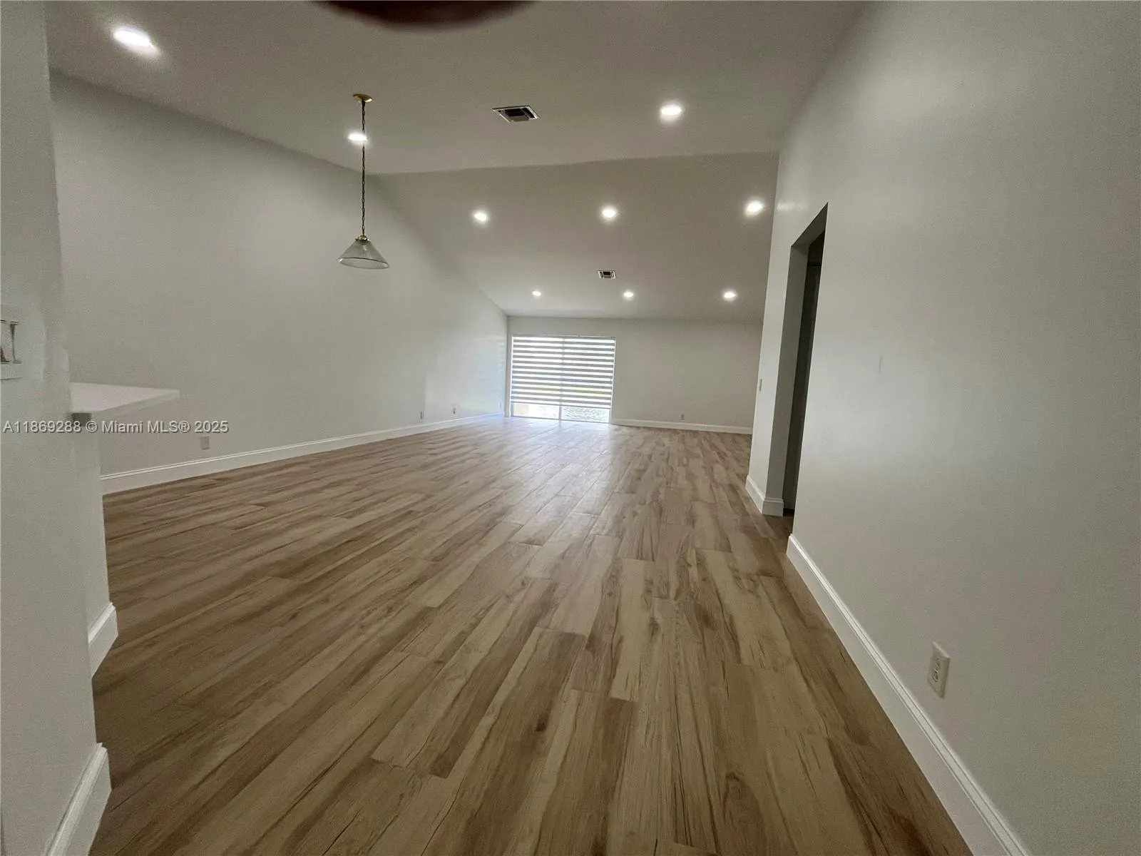 1876 Andromeda Ln, #1876