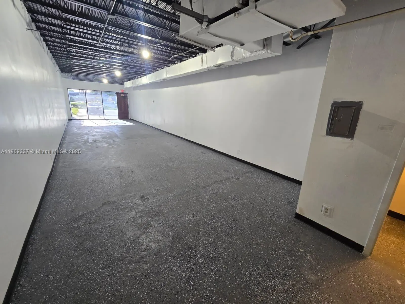 2501 N State Road 7, #2531/2533