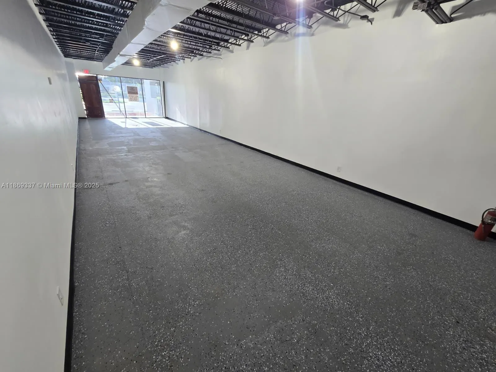 2501 N State Road 7, #2531/2533