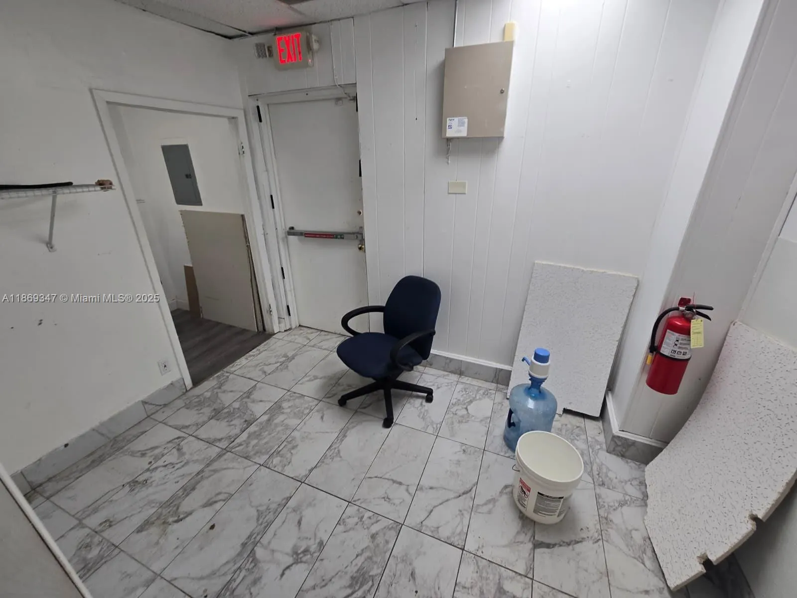 2501 N State Road 7, #2503