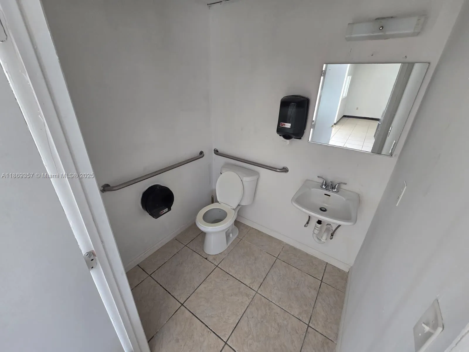 2501 N State Road 7, #215