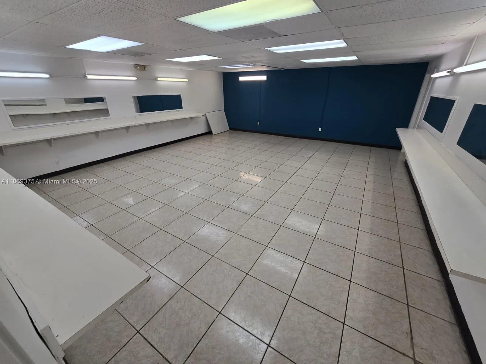 2501 N State Road 7, #215/216