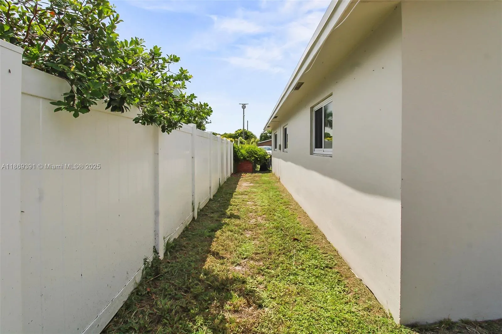 846 NW 10th Ave