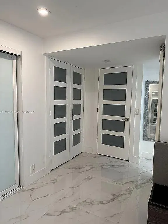 2301 S Ocean Dr, #1207