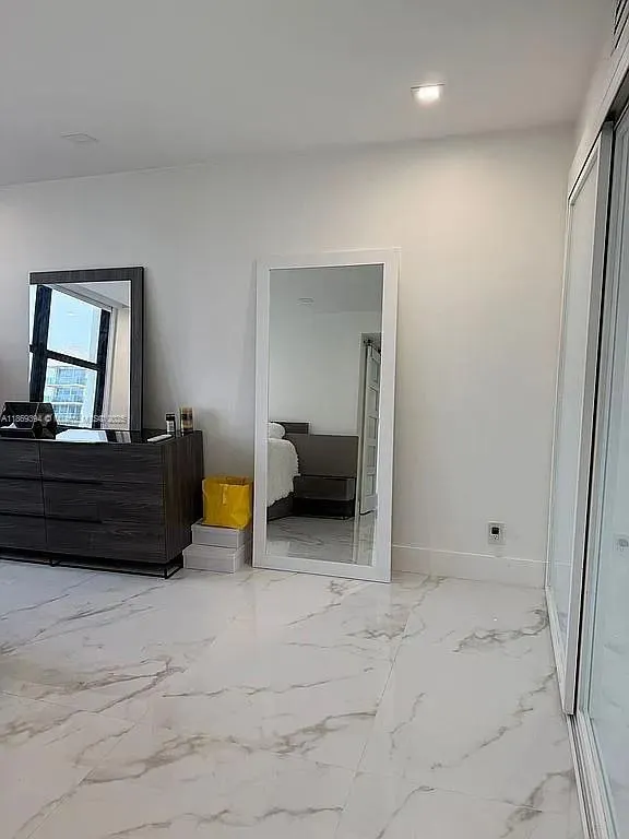 2301 S Ocean Dr, #1207