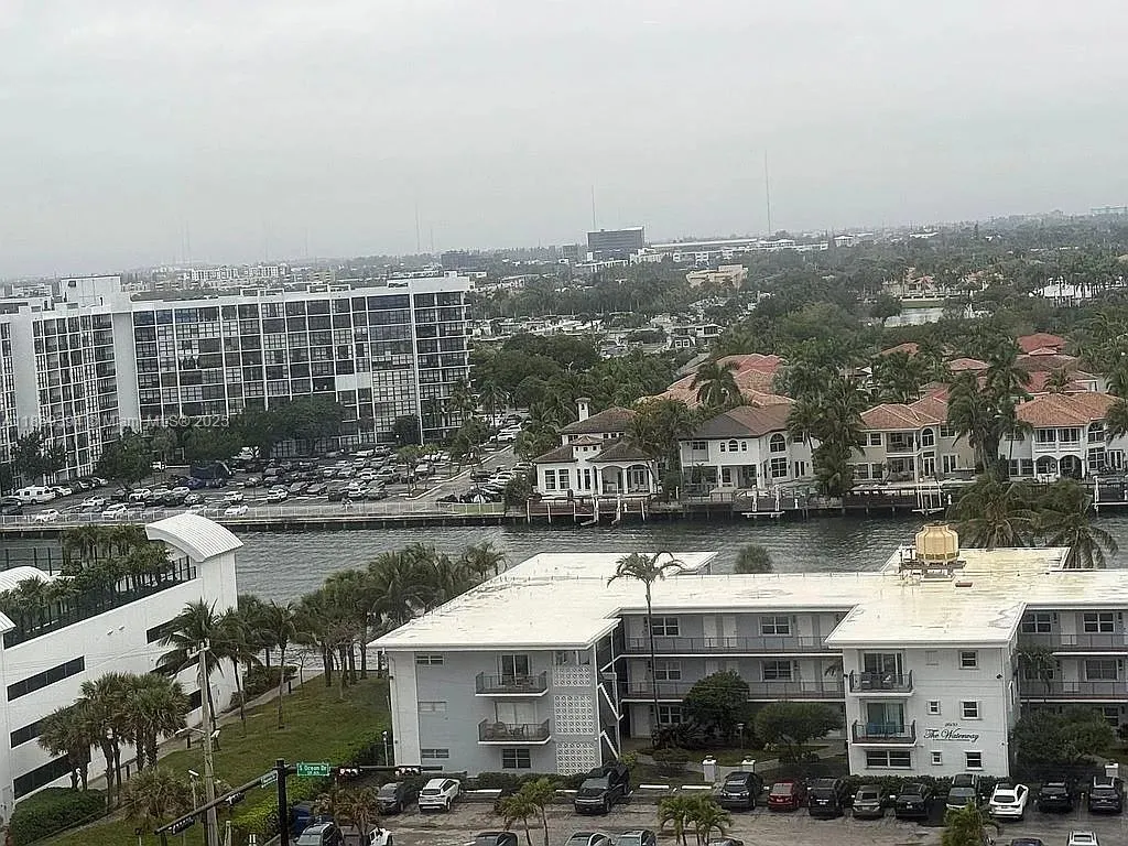 2301 S Ocean Dr, #1207