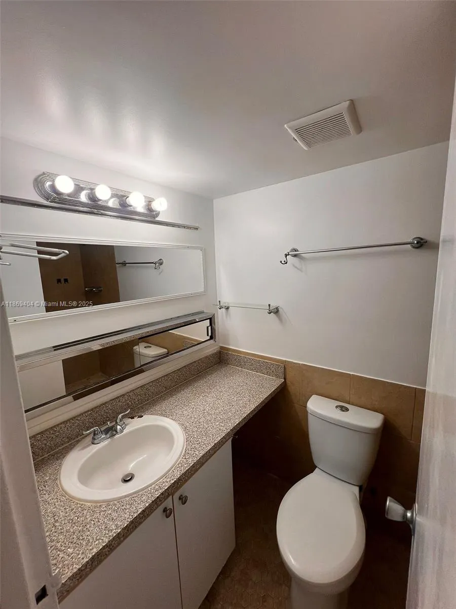 1800 Sans Souci Blvd, #106