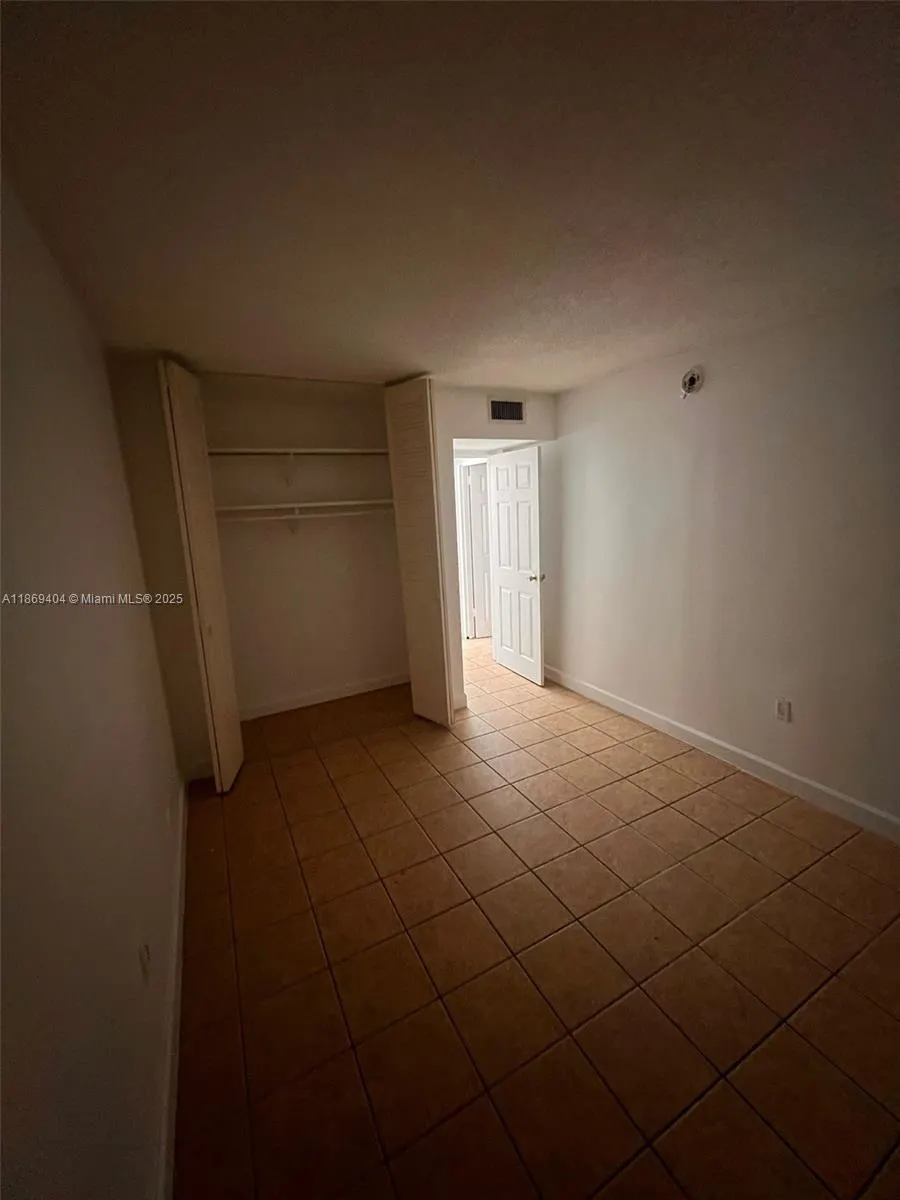 1800 Sans Souci Blvd, #106