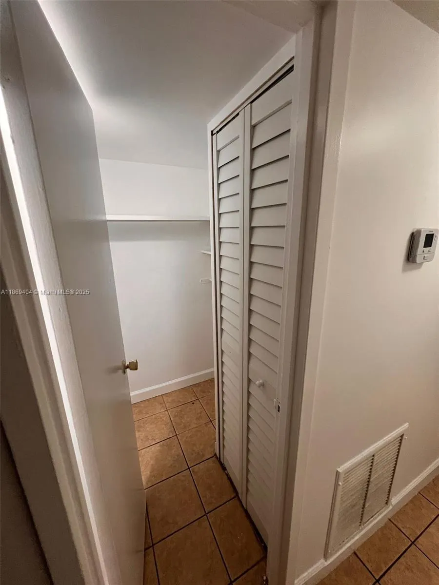 1800 Sans Souci Blvd, #106