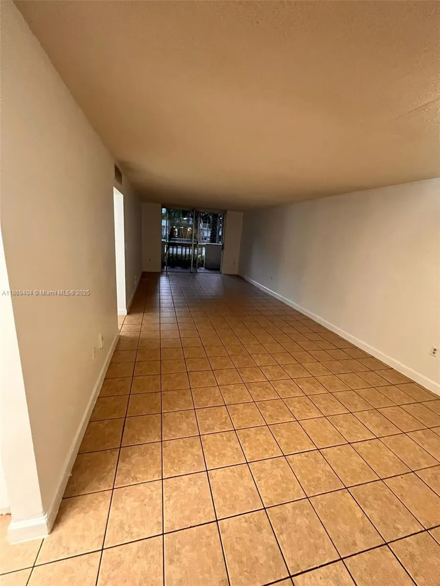 1800 Sans Souci Blvd, #106