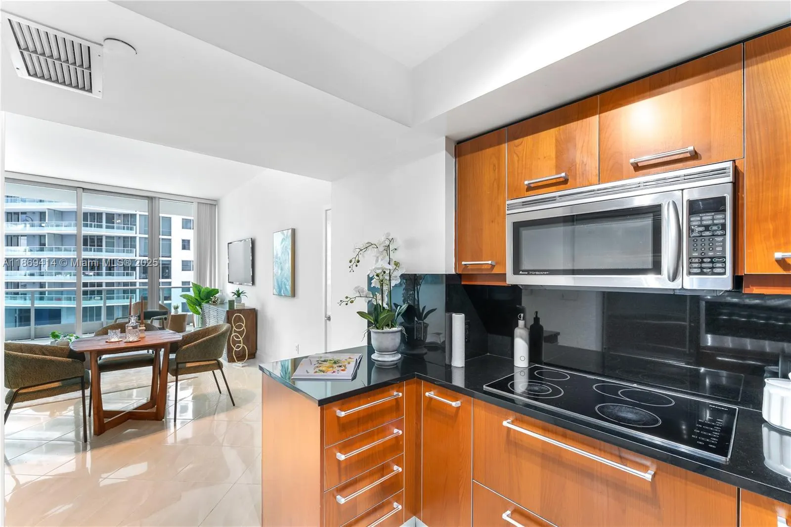 1331 Brickell Bay Dr, #1706