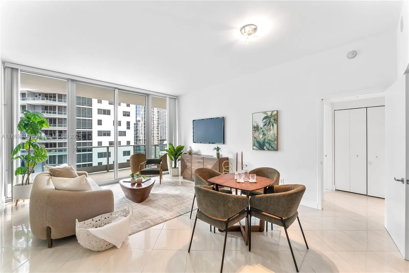 1331 Brickell Bay Dr, #1706