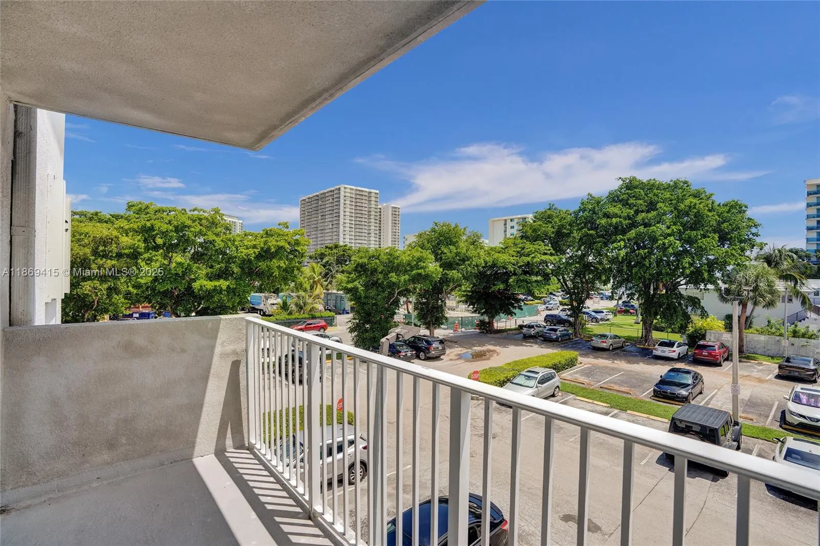 1801 S Treasure Dr, #329