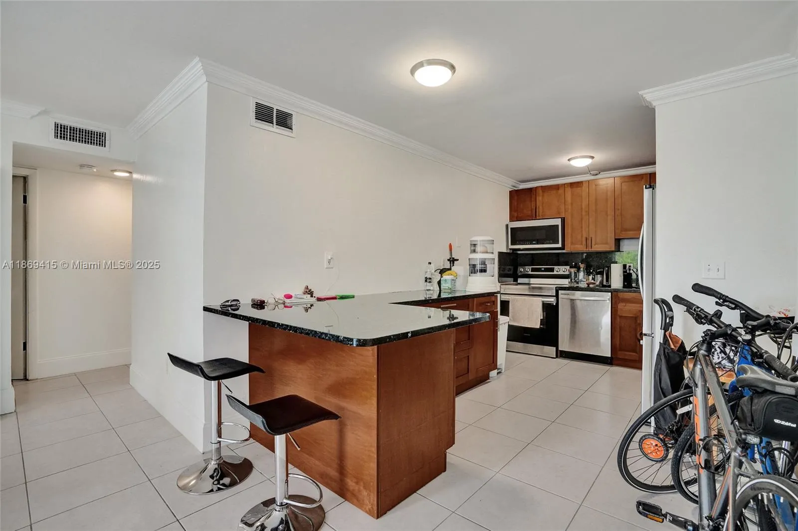 1801 S Treasure Dr, #329