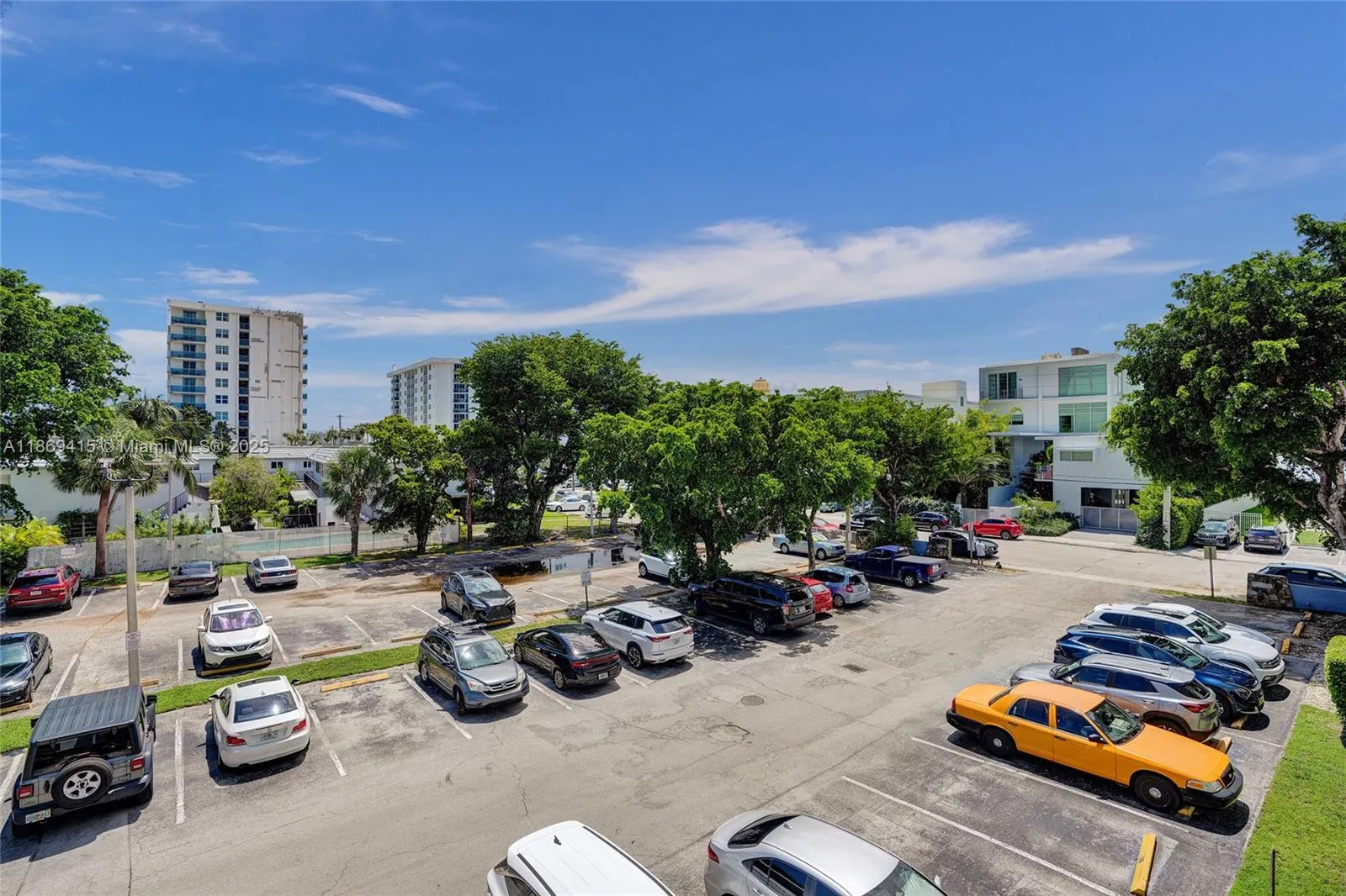 1801 S Treasure Dr, #329