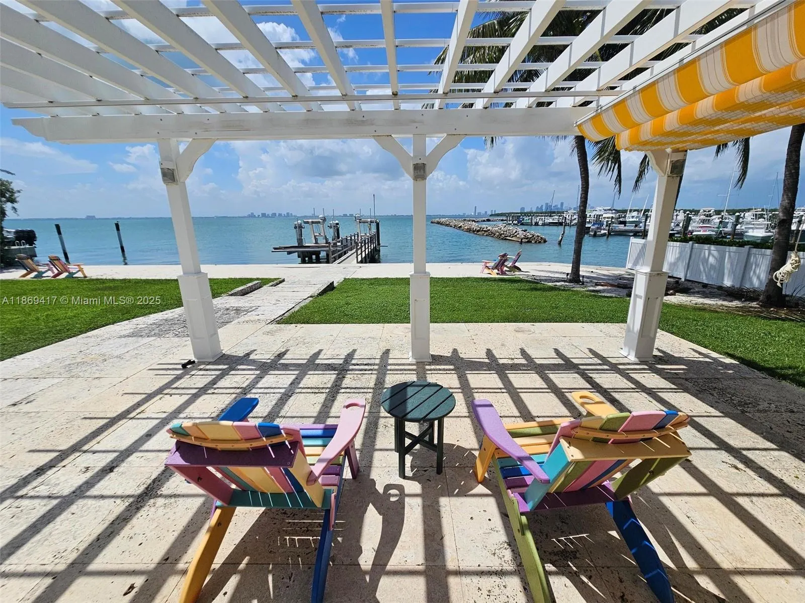 200 Harbor Dr