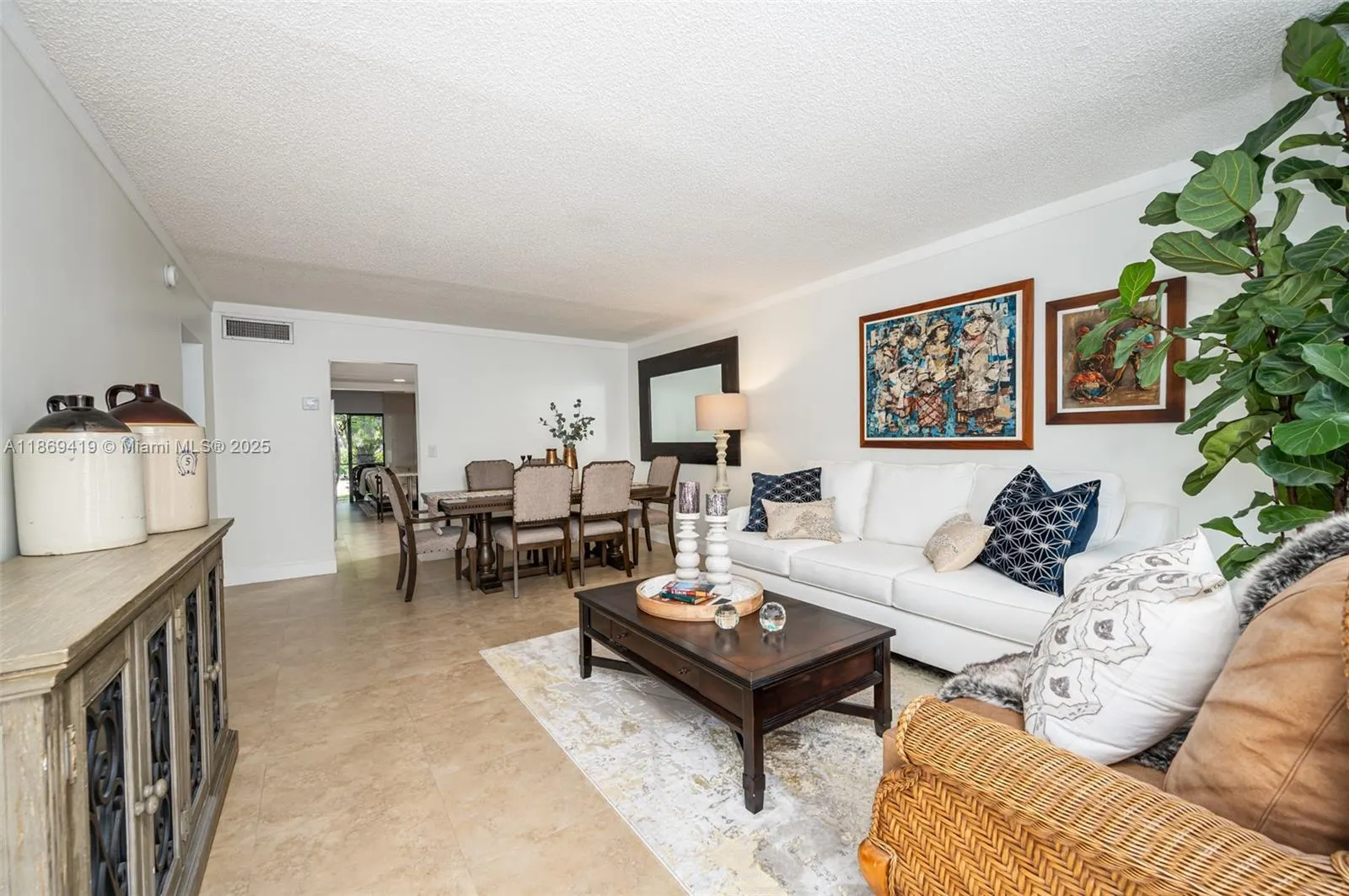 3133 Coral Hills Dr, #9