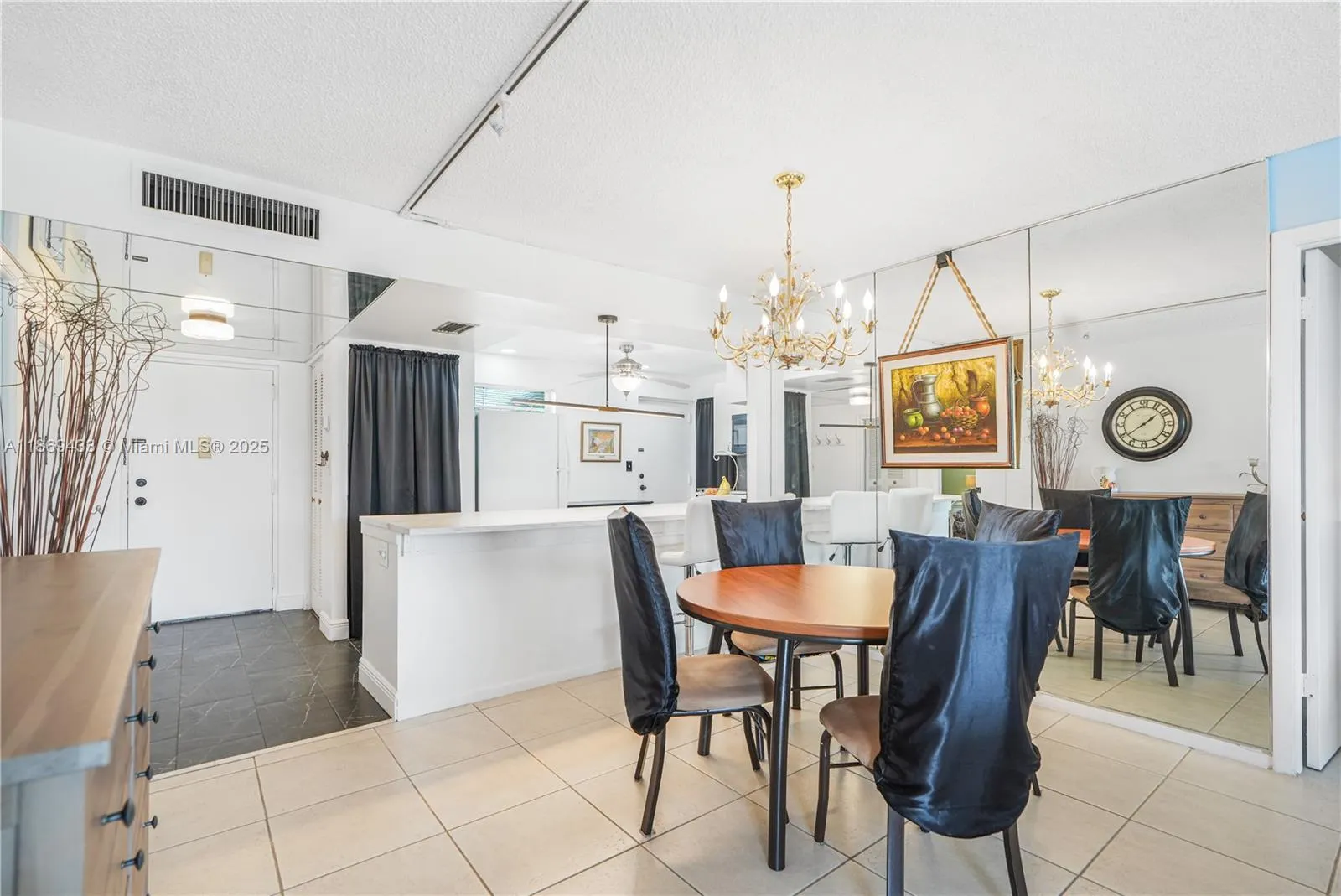 6100 NW 2nd Ave, #423