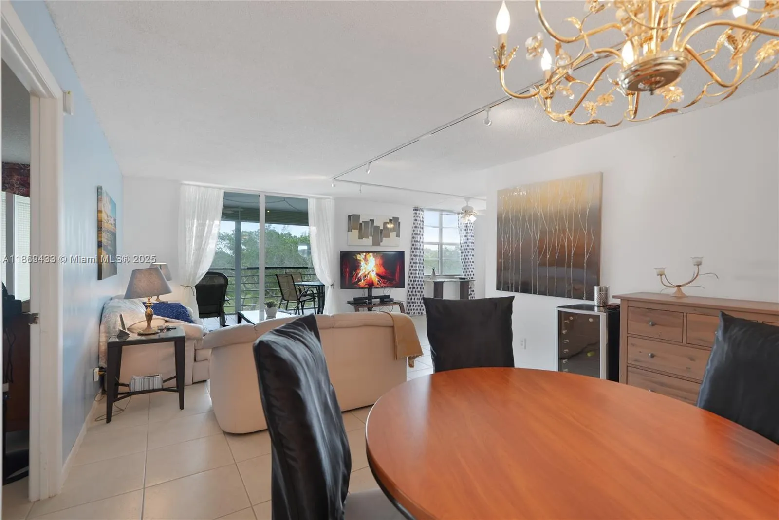6100 NW 2nd Ave, #423