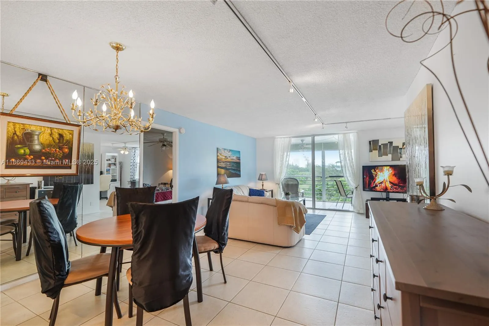 6100 NW 2nd Ave, #423