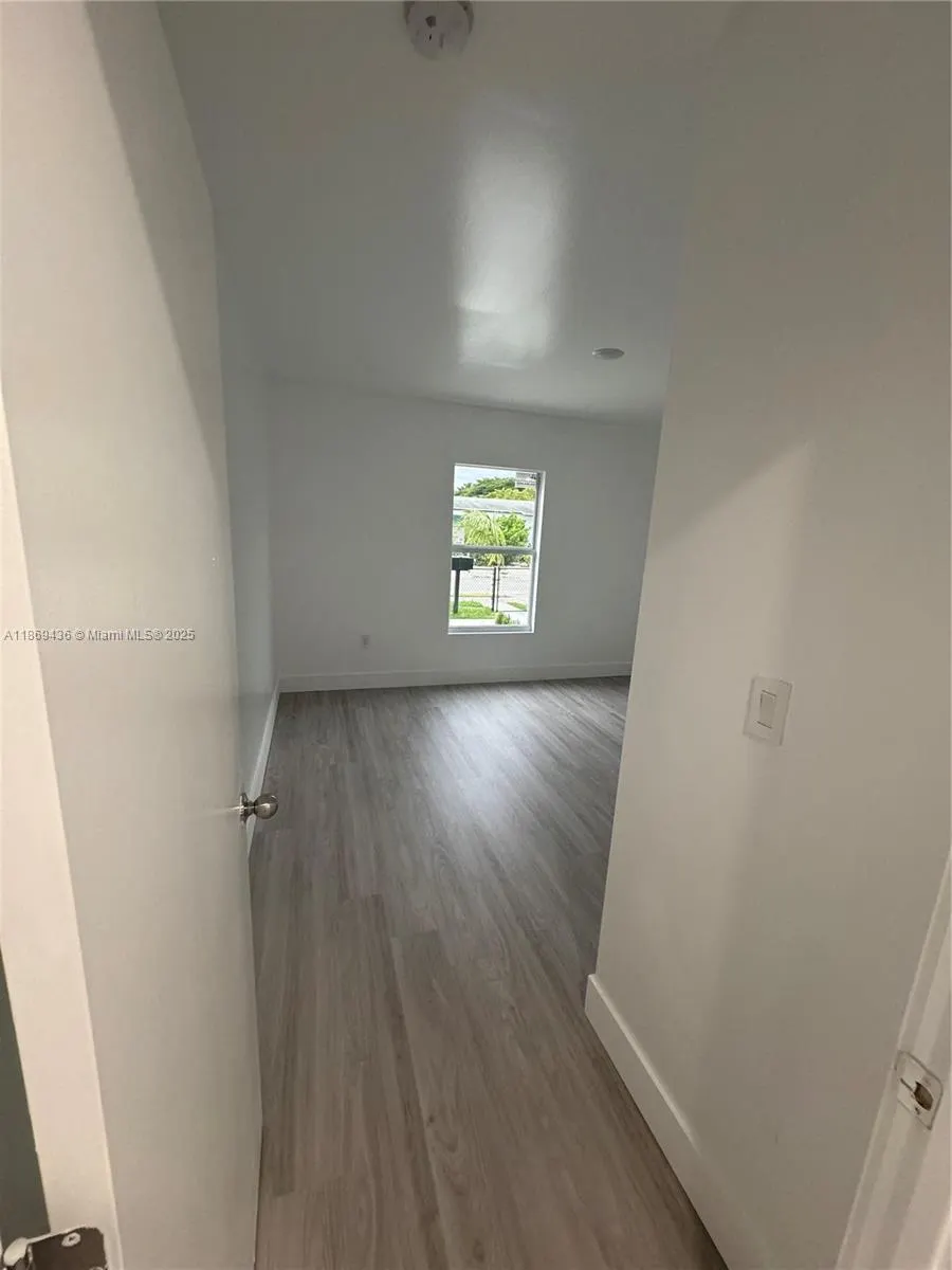 526 NW 6th