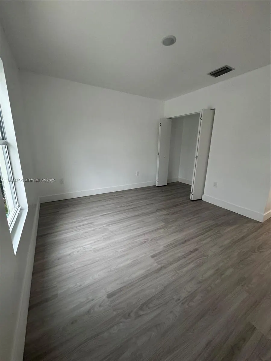 526 NW 6th
