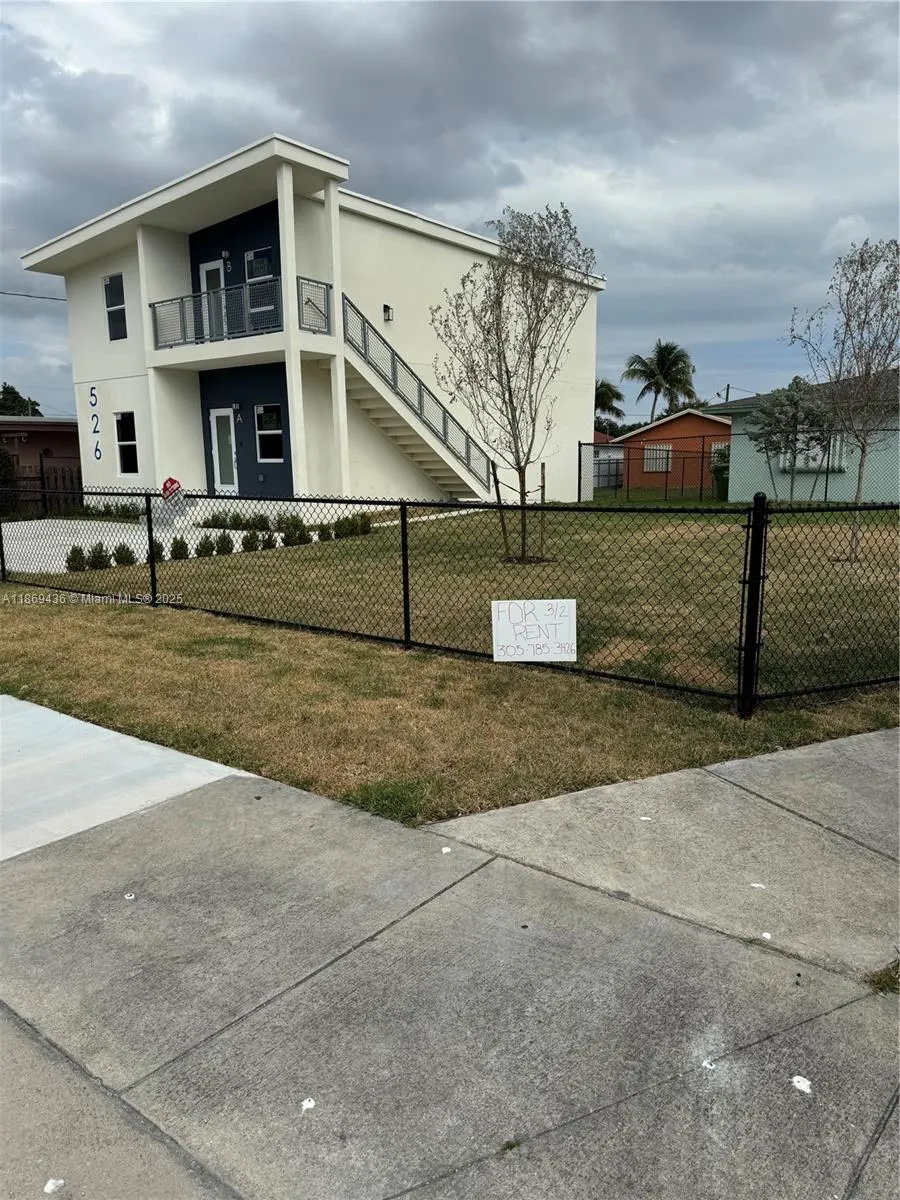 526 NW 6th