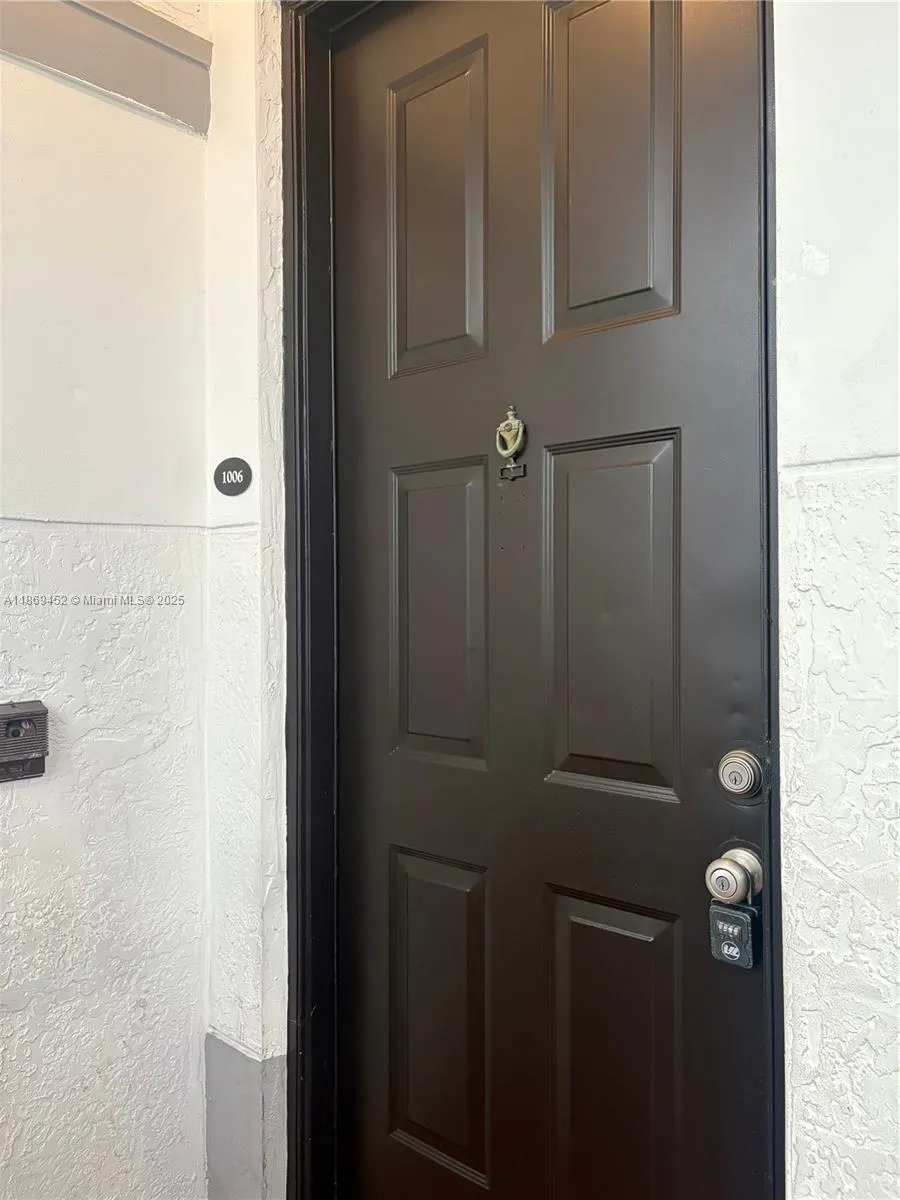 751 SW 148th Ave, #1006