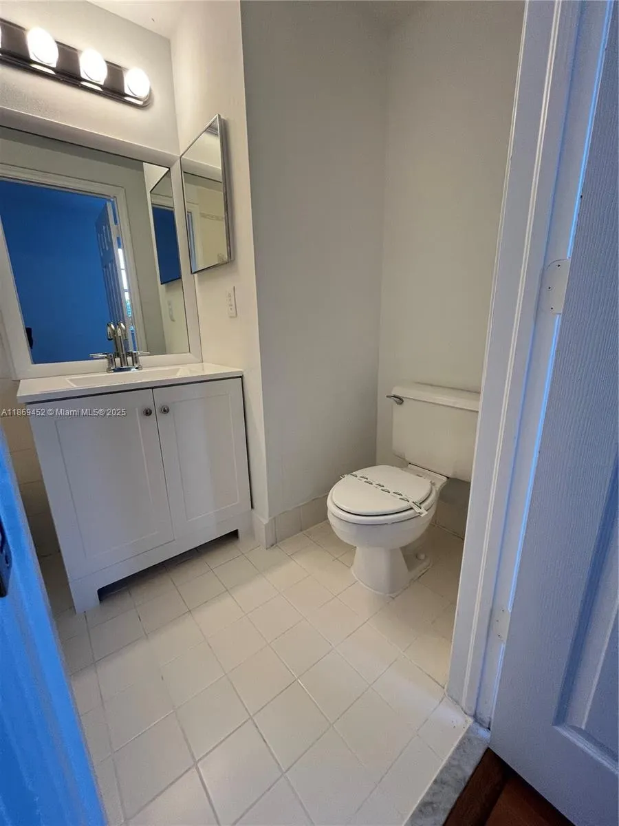 751 SW 148th Ave, #1006