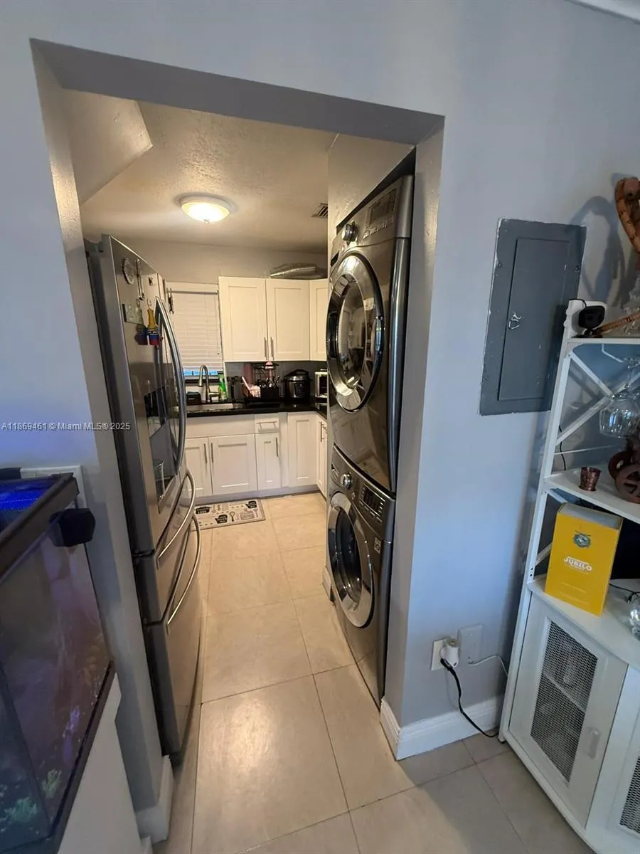 1595 SW 122nd Ave, #4-6