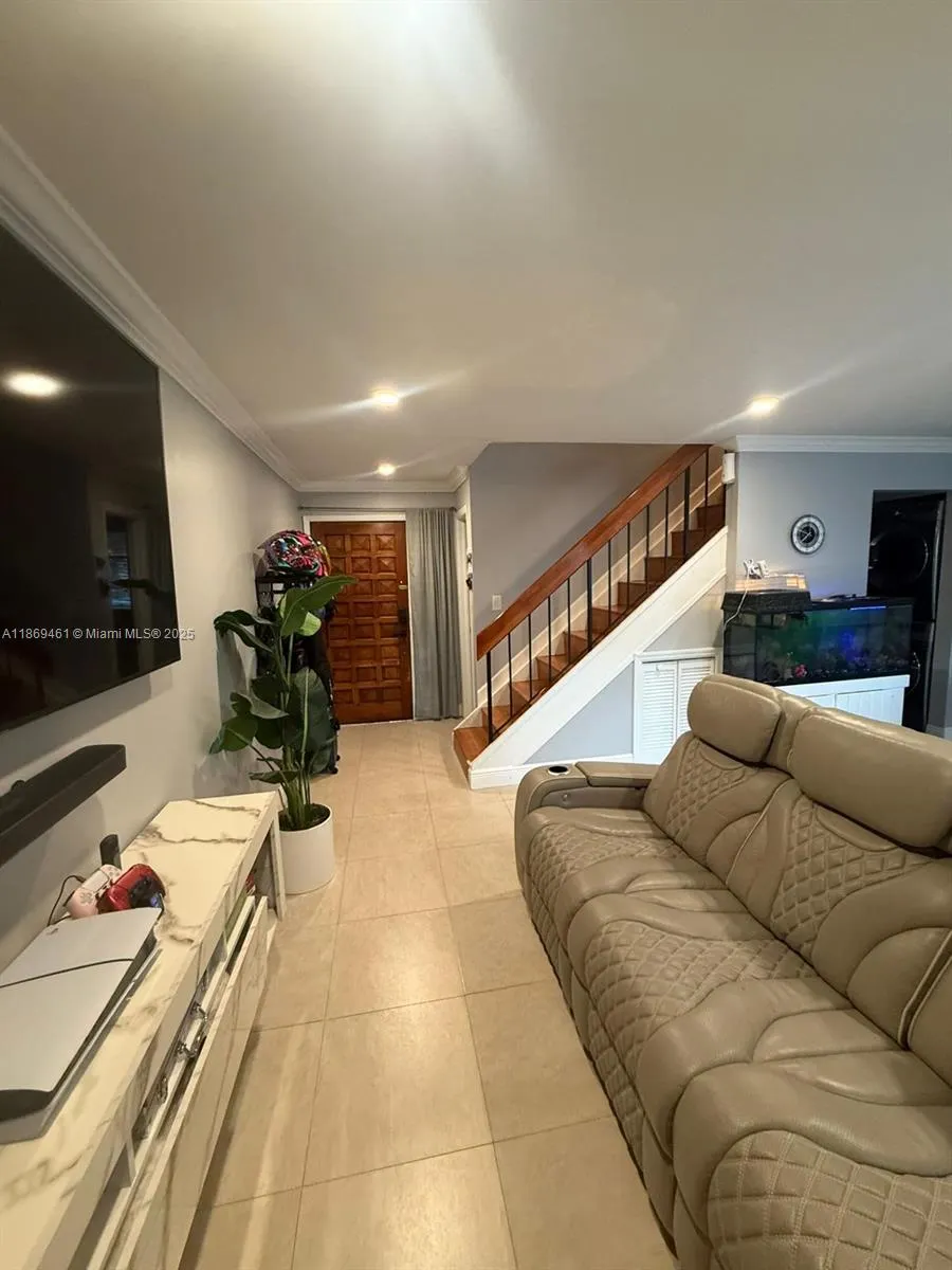 1595 SW 122nd Ave, #4-6