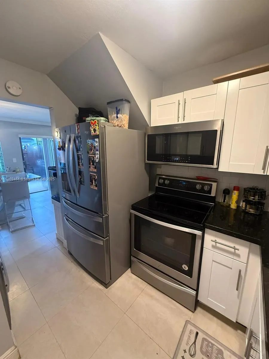 1595 SW 122nd Ave, #4-6