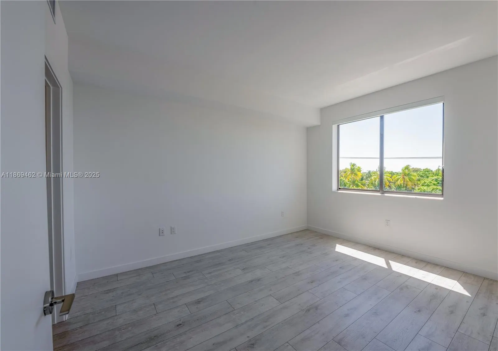 1080 NE 215th St, #01-403